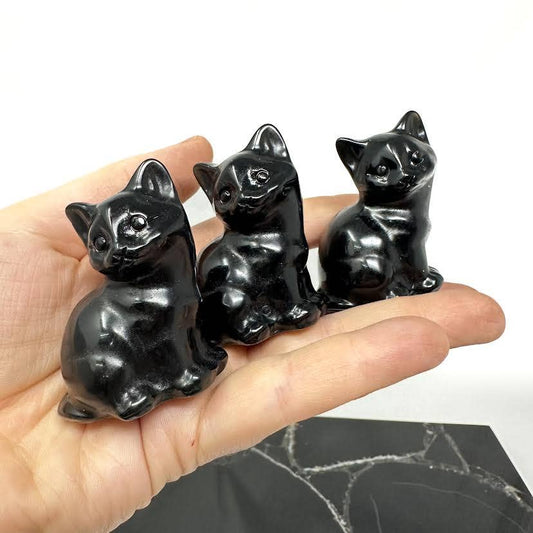 Sitting Obsidian Cat Carving - 1 pc